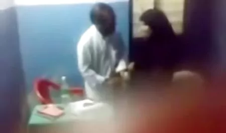 سبزه ماندگار موفق شد در سکس ها جدید رابطه جنسی با لزبین با دوست دختر خود رابطه جنسی برقرار کند
