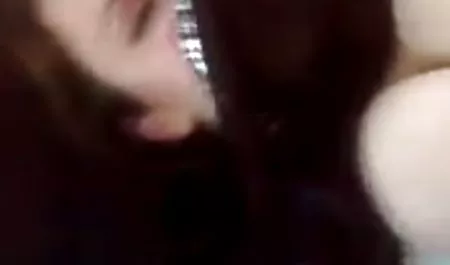 بلوند لعنتی با یکنواخت بازی های جدید سکسی و اسپرم روی صورت ریخت