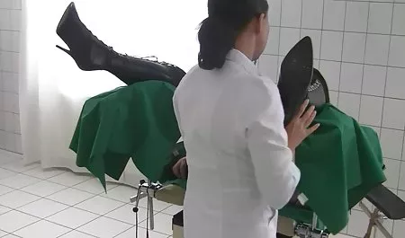 عاشق این دختر را بر روی کانال های سکسی جدید تلگرام باسن چرخید و سپس به سختی با او رابطه جنسی برقرار کرد