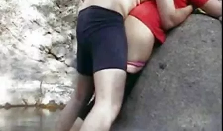 پرستار جوان گربه فیلم های جدید سکسی های مودار بیمار را با dildo fucks می کند